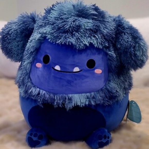 Squishmallows RARE 16 INCH DANI the Navy Blue Bigfoot - NEW WITH TAGS S16 - Picture 1 of 6